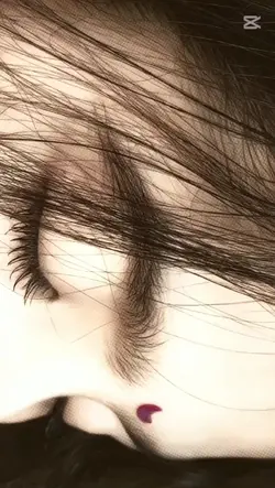 eyes slow motion