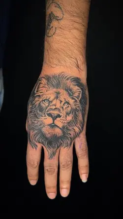 tattooist_ruttish
