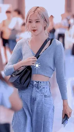 ☀️ | Rosie
