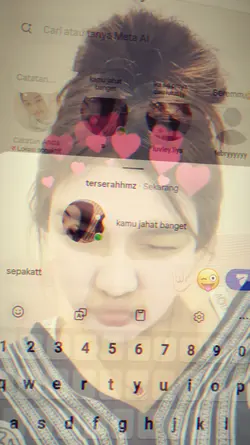"kamu jahat banget"