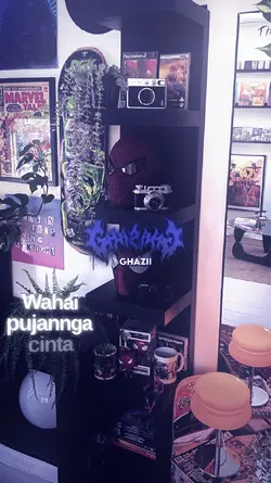 ADA APA DENGAN CINTA