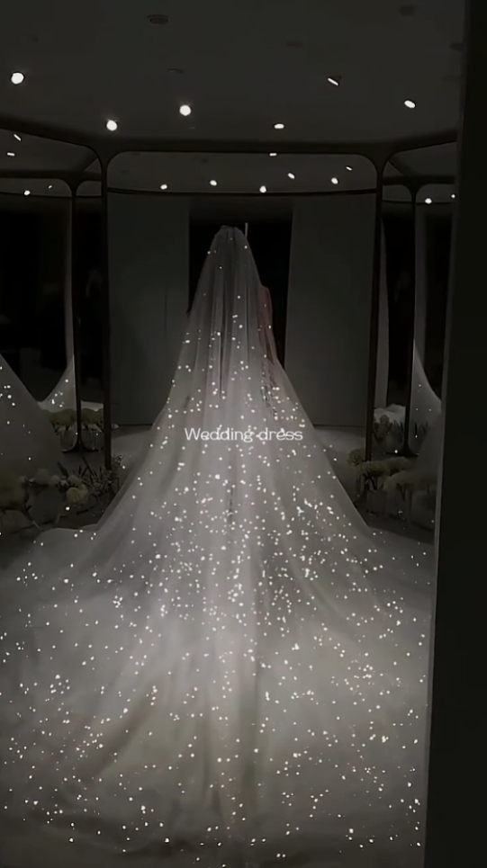 Hochzeitskleid