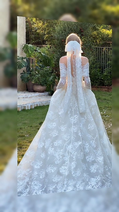 Wedding clothes 