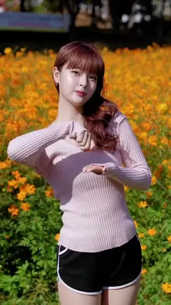 Mekus Mekus Dance