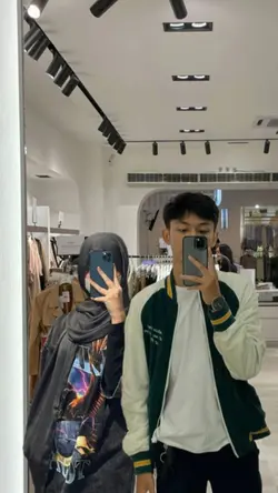 foto bareng cogan