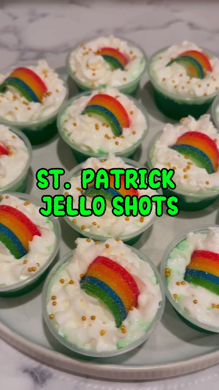 JELLO SHOTS ST.PATTY