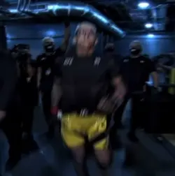Charles Oliveira