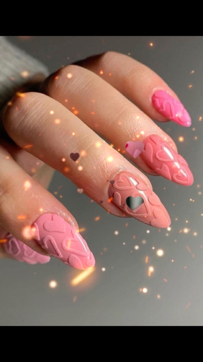 Uñas san Valentín 