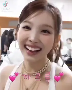 Mi nayeon :>