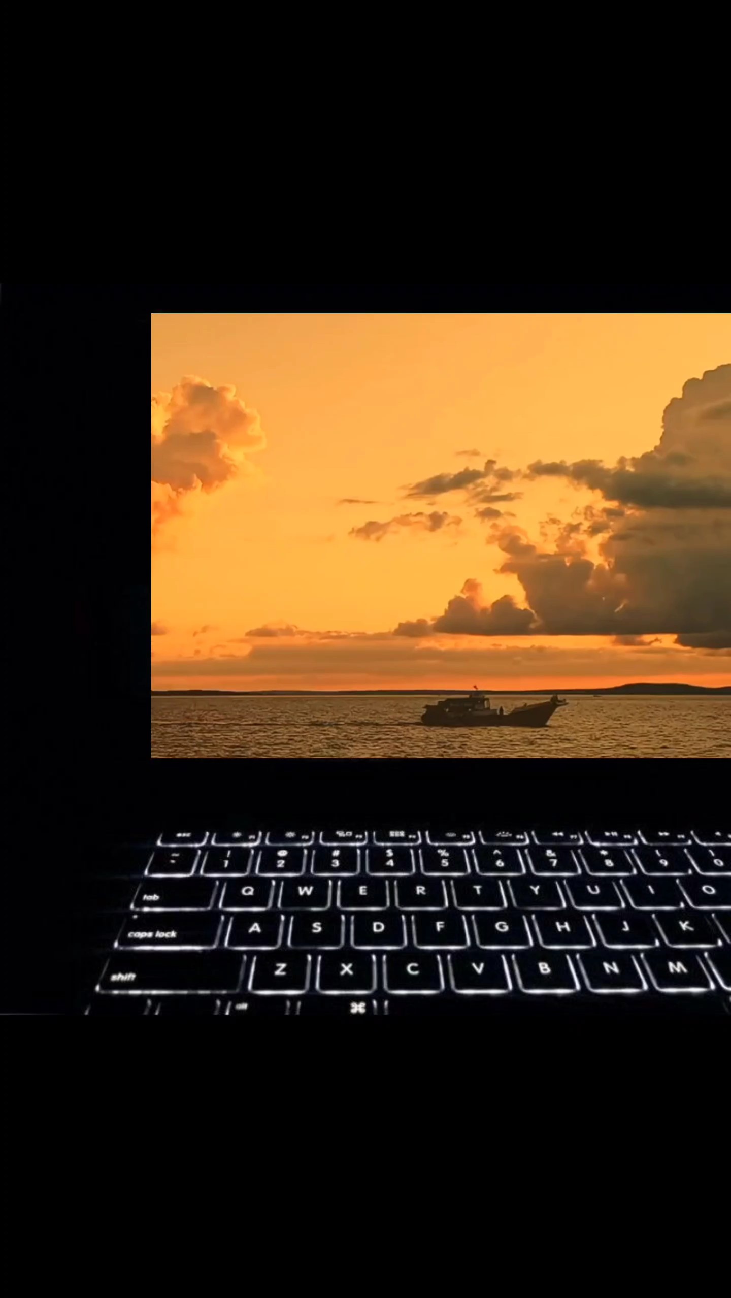 frame ng laptop