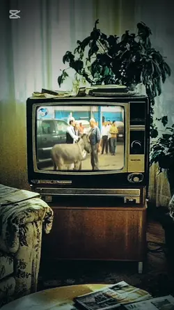 تلفزيون قديم 1990