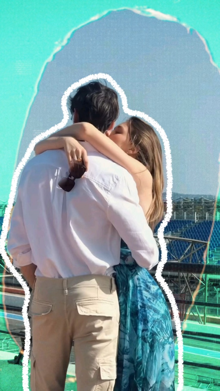 15. Couple 