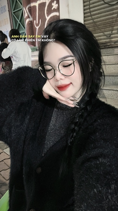 Anh m say em vy 
