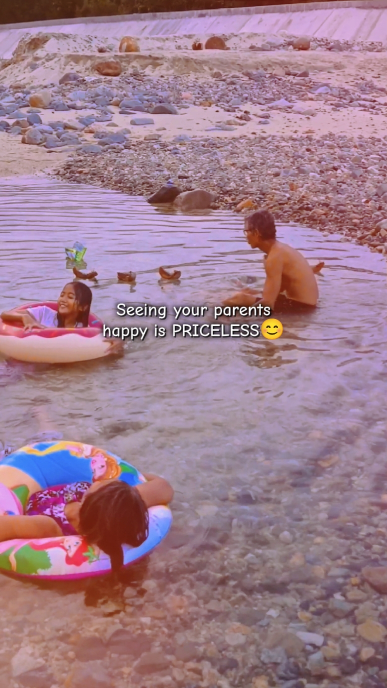 PRICELESS MOMENTS