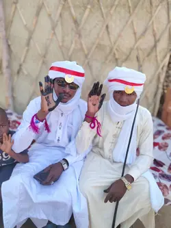 أضف 3 من المقاطع