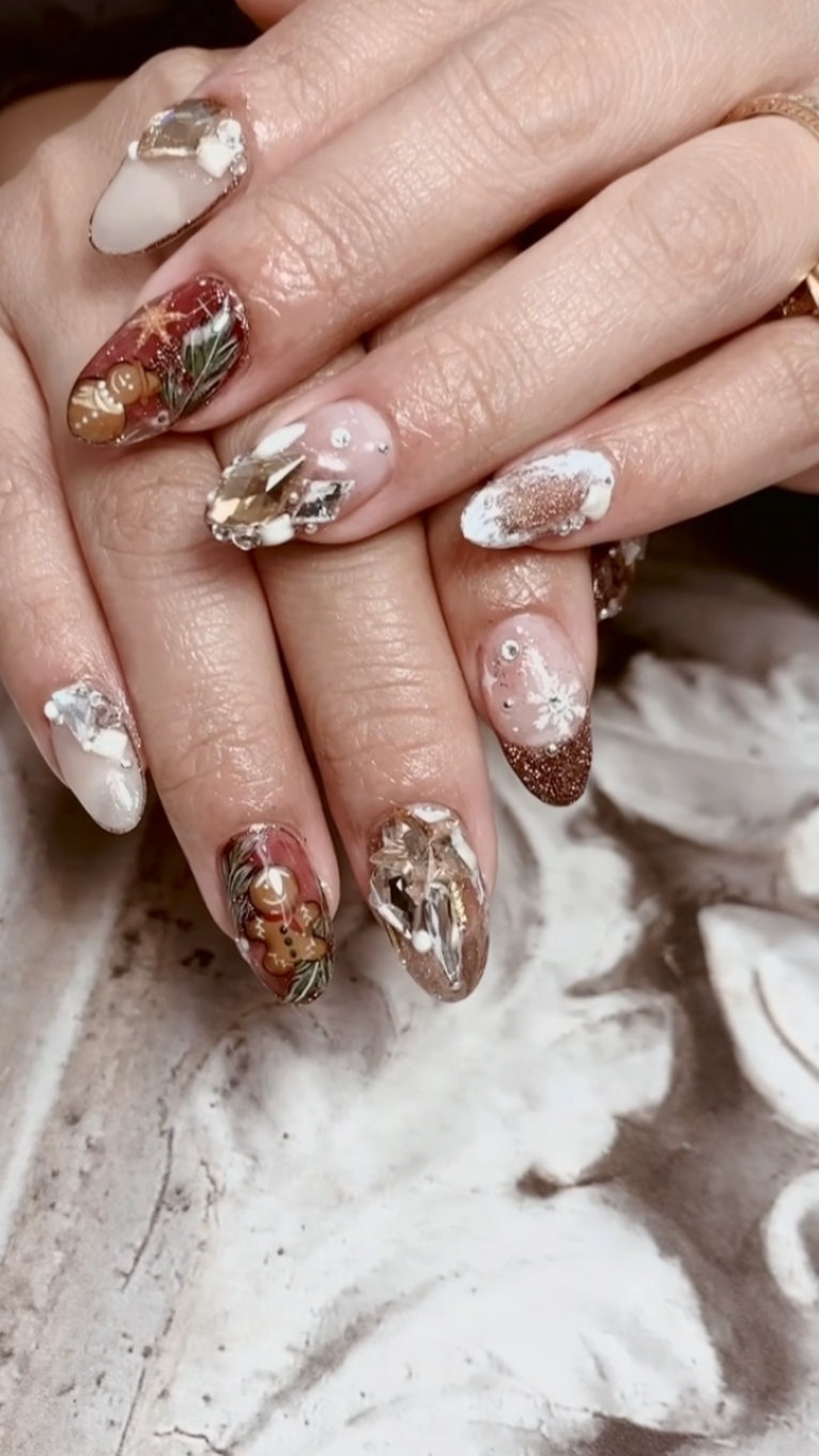 christmas nail 1
