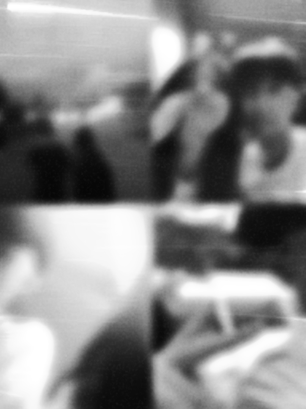 4pic blur 