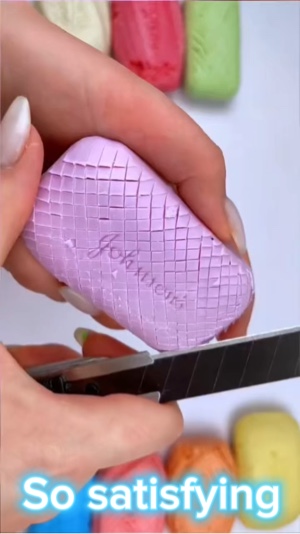 Satisfying soap cut