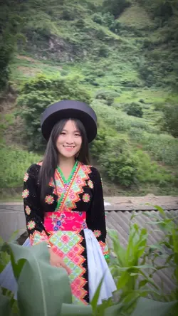 Tsuas yos thaum hlua