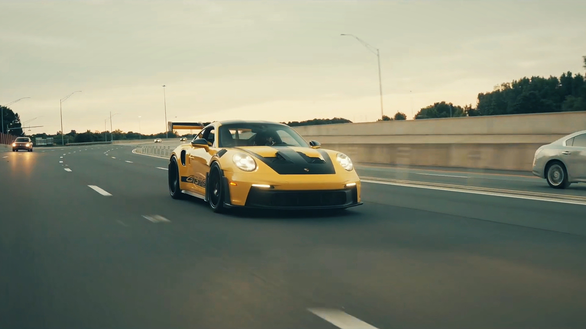 car edit 16:9