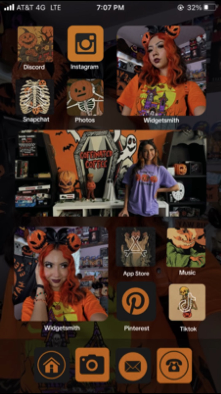 Halloween screen