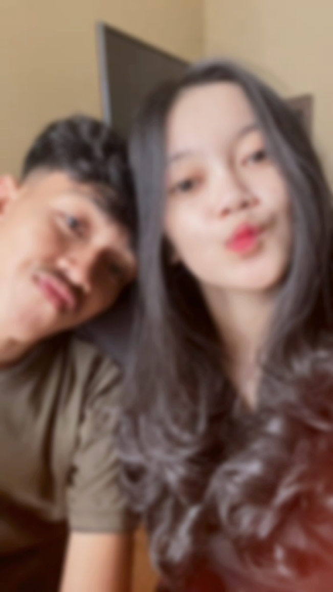 couple blur