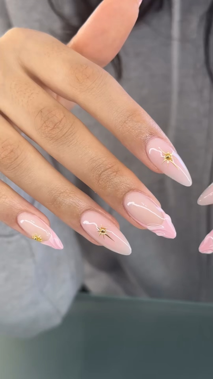 NAILS 