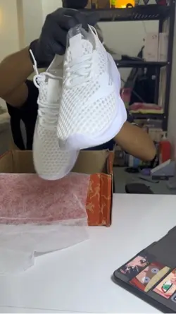 Unboxing 