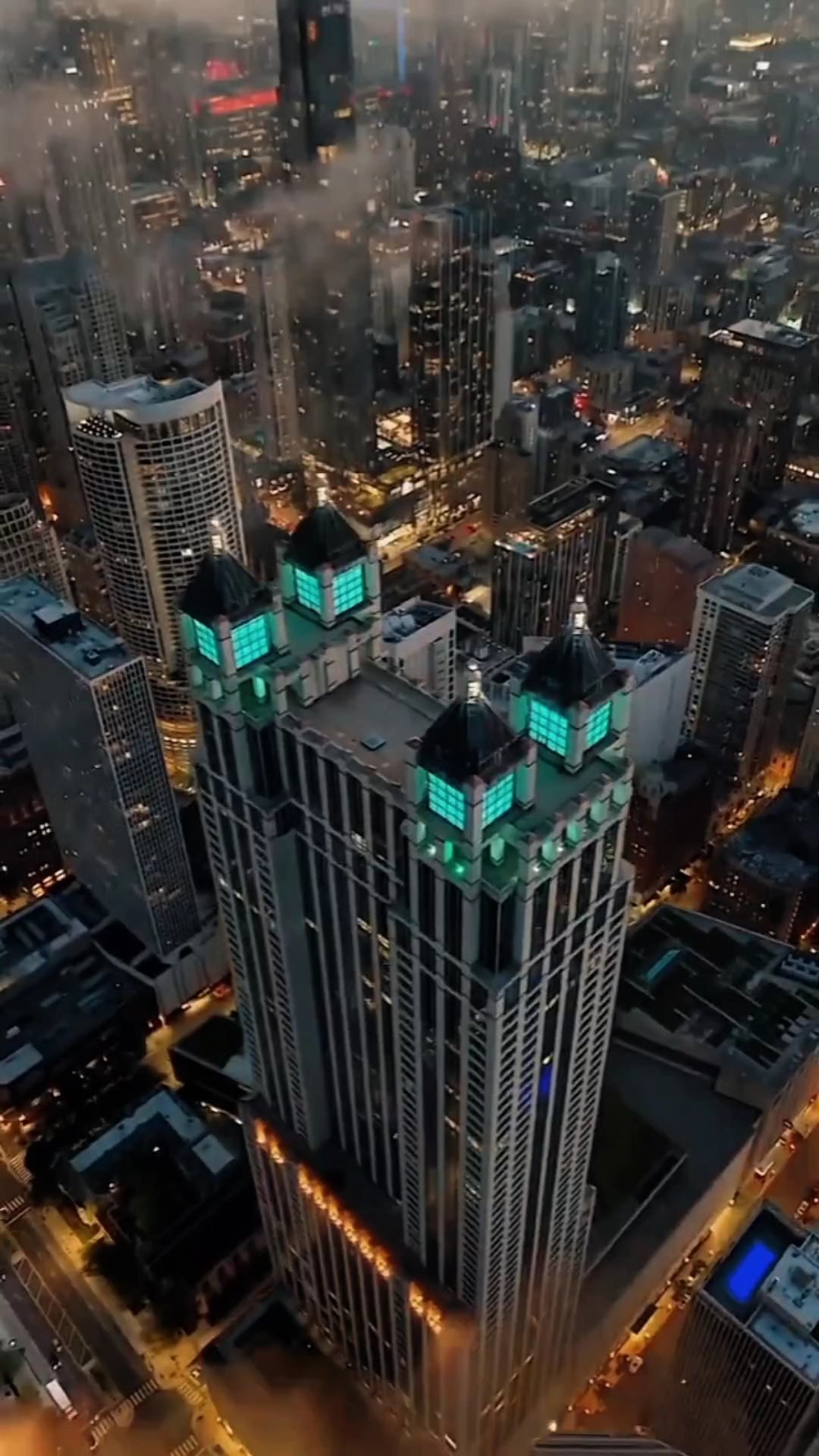 8 video atau foto 