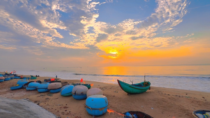 chill sea view