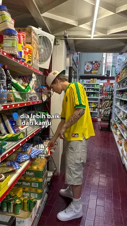 dia lebih baik 