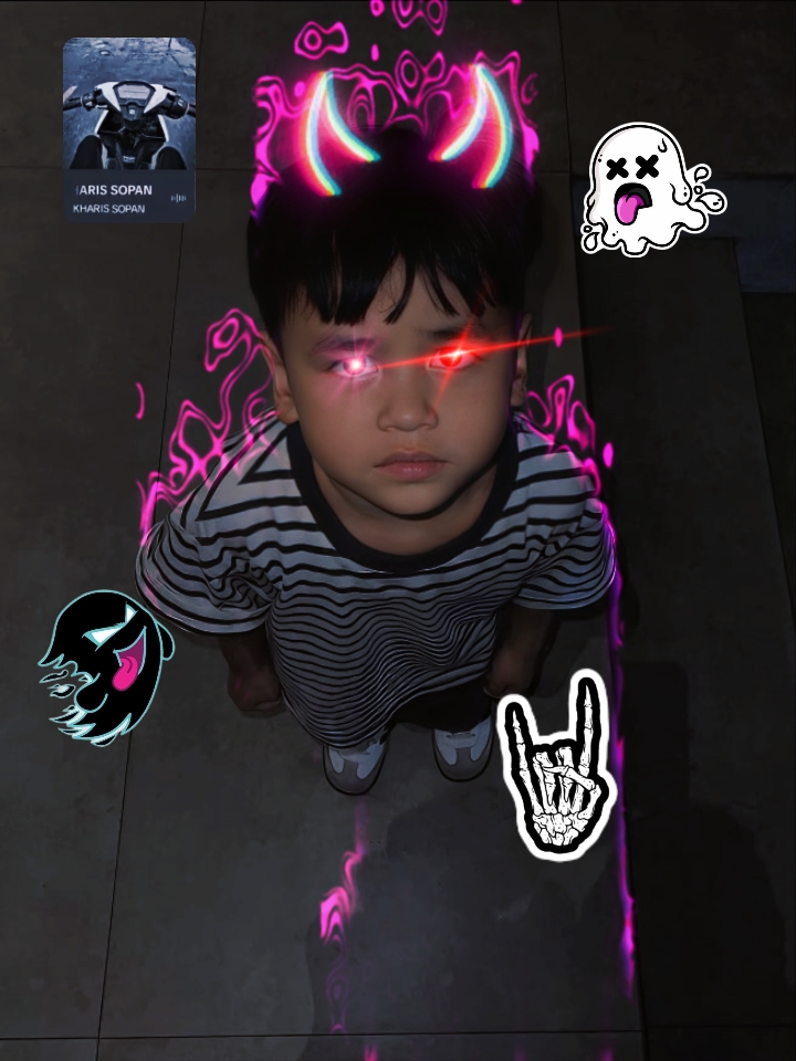 Eek Kece
