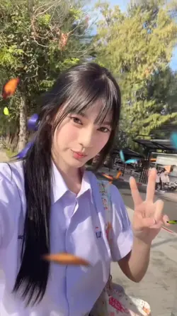 เทรนด์ผีเสื้อ ฮิตๆ