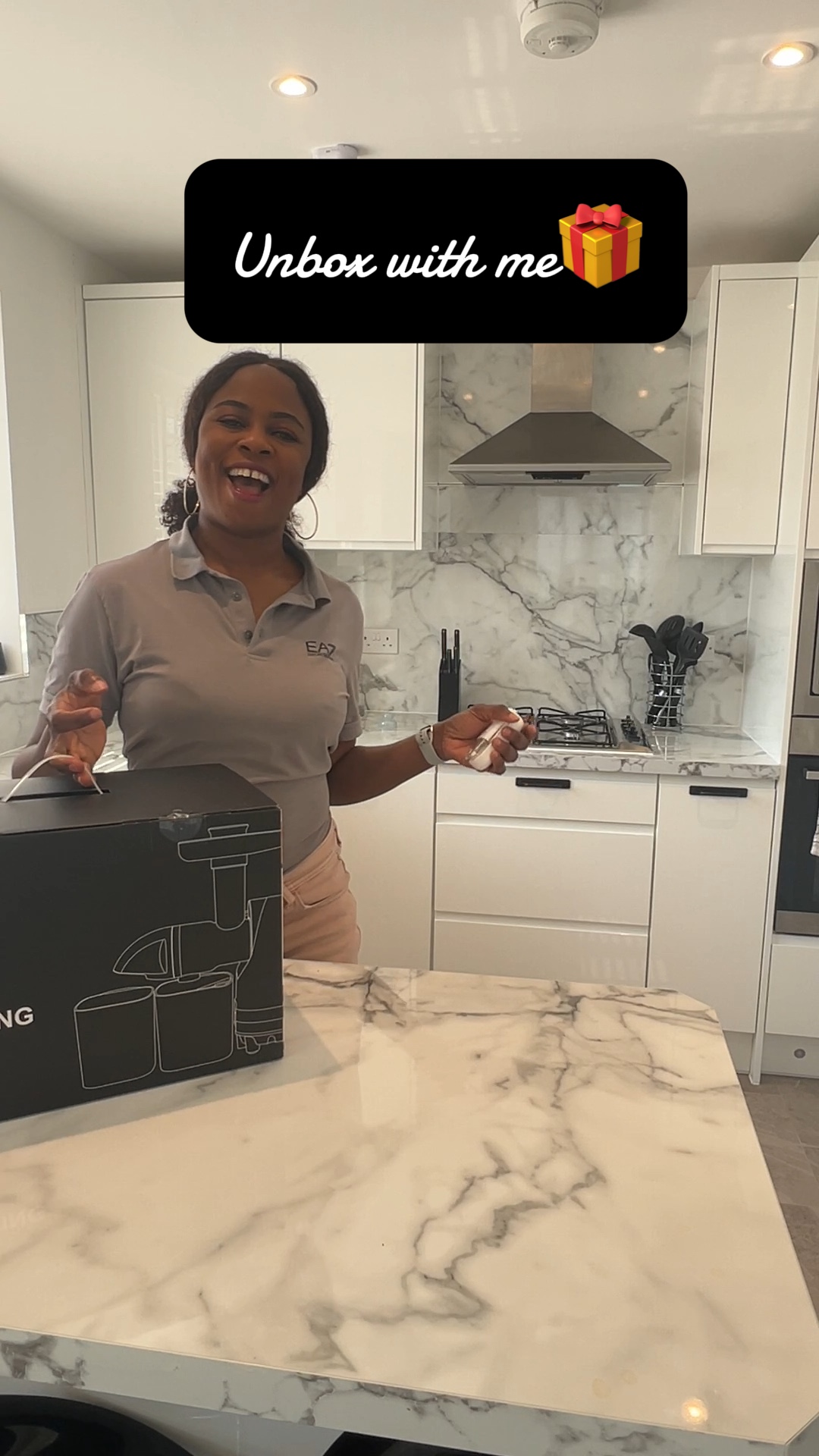 Unboxing/giveaway