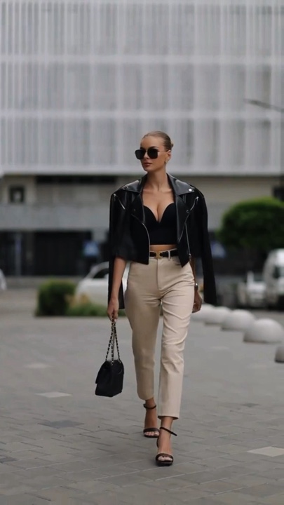 Outfit Transition