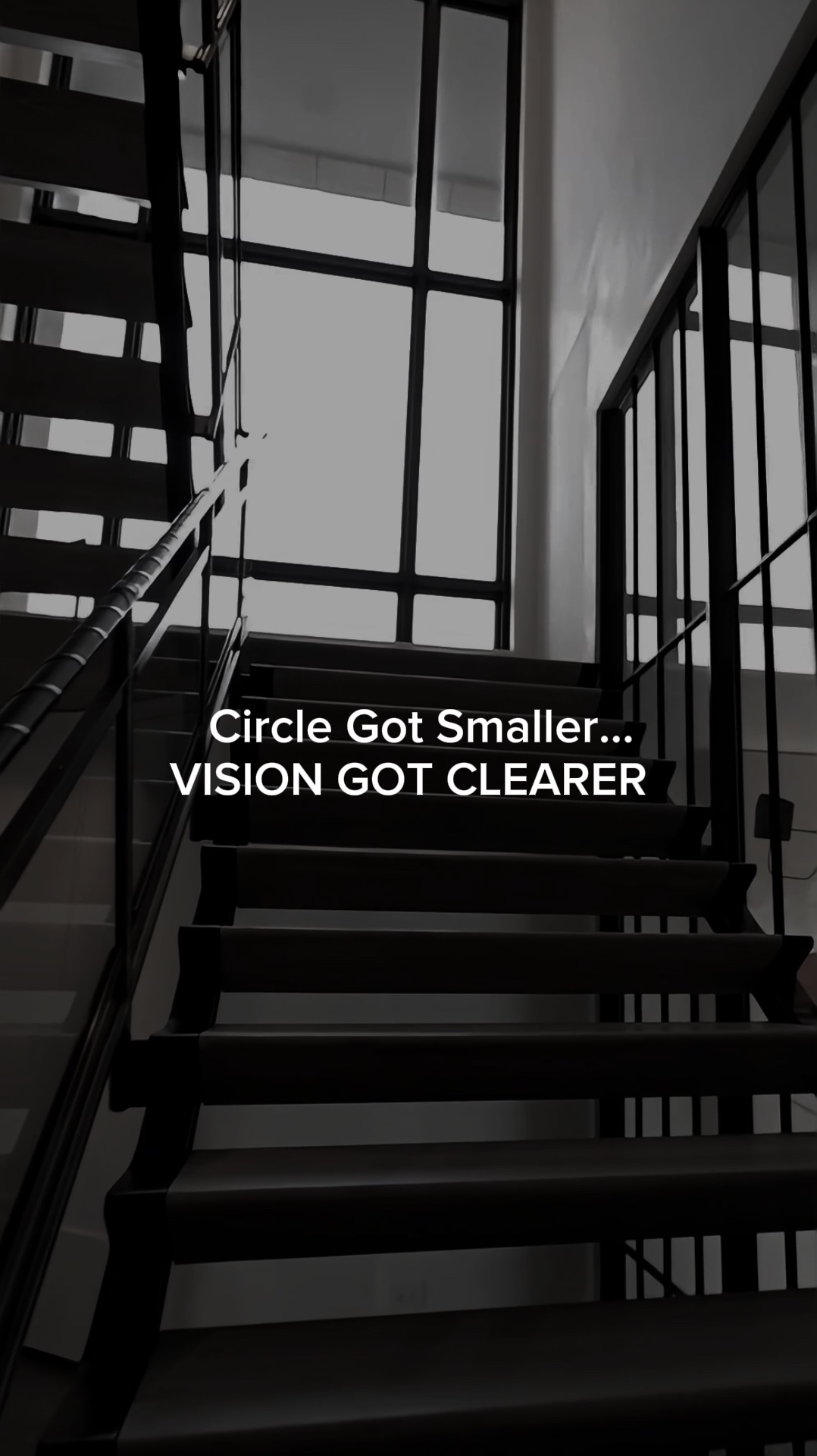 Small Circle >>