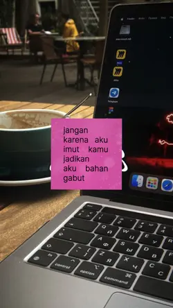 JJ stiker tengah