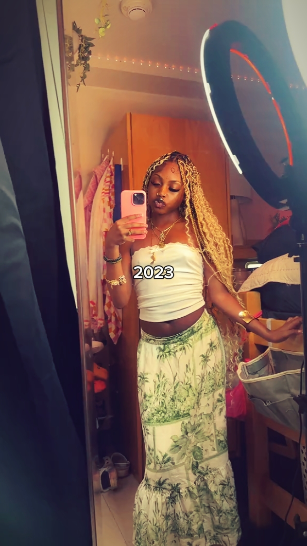 2023 x 2026