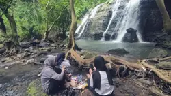 1 video