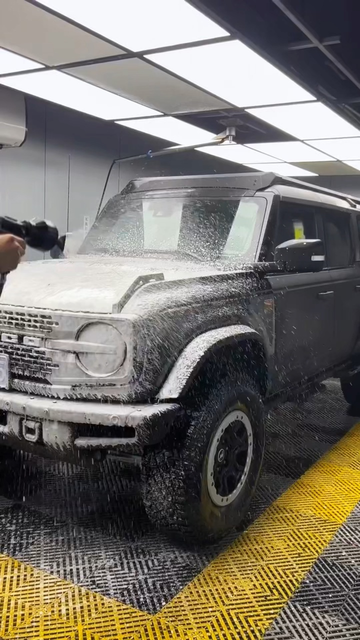 car cleaning||car 