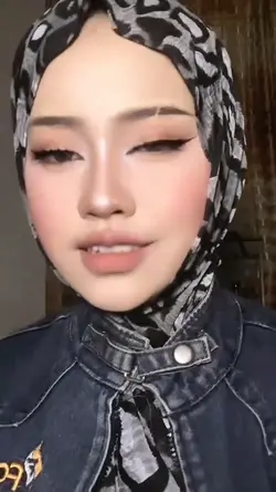 BEFORE AFTER MAKEUP