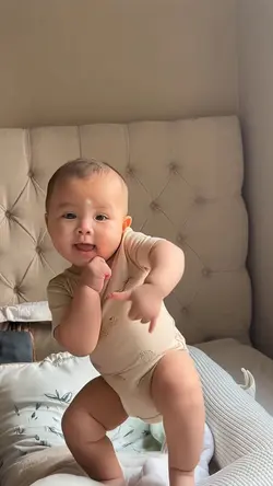 DANCING BABY AI