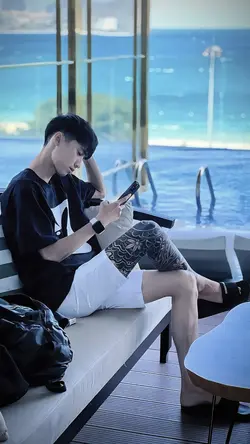 Trình Chiếu + Màu