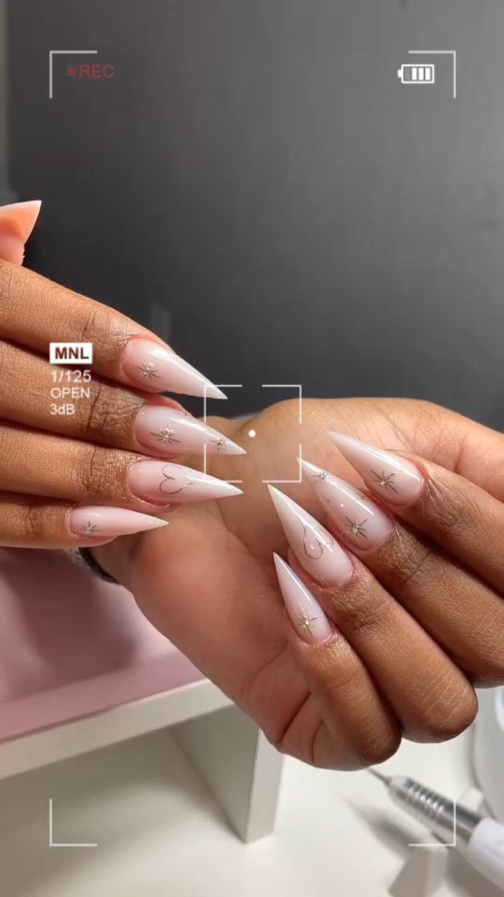 UÑAS 
