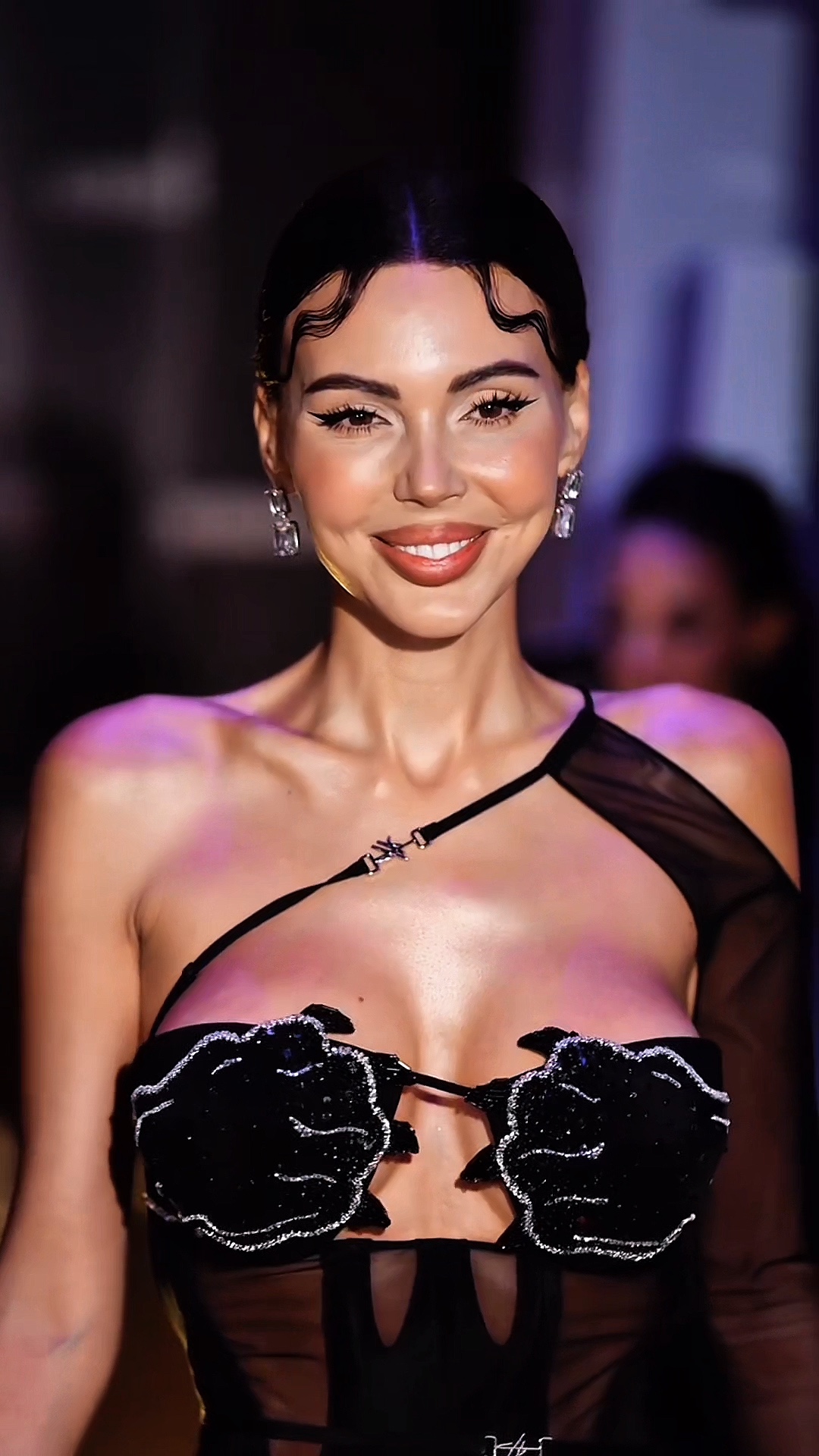 WOW🤩