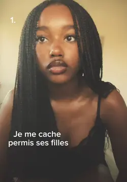 Je me cache parmi