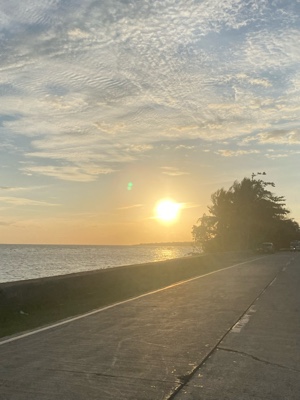 matahari terbenam 🌅 