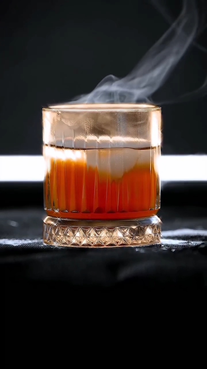 喝这种氛围🥂