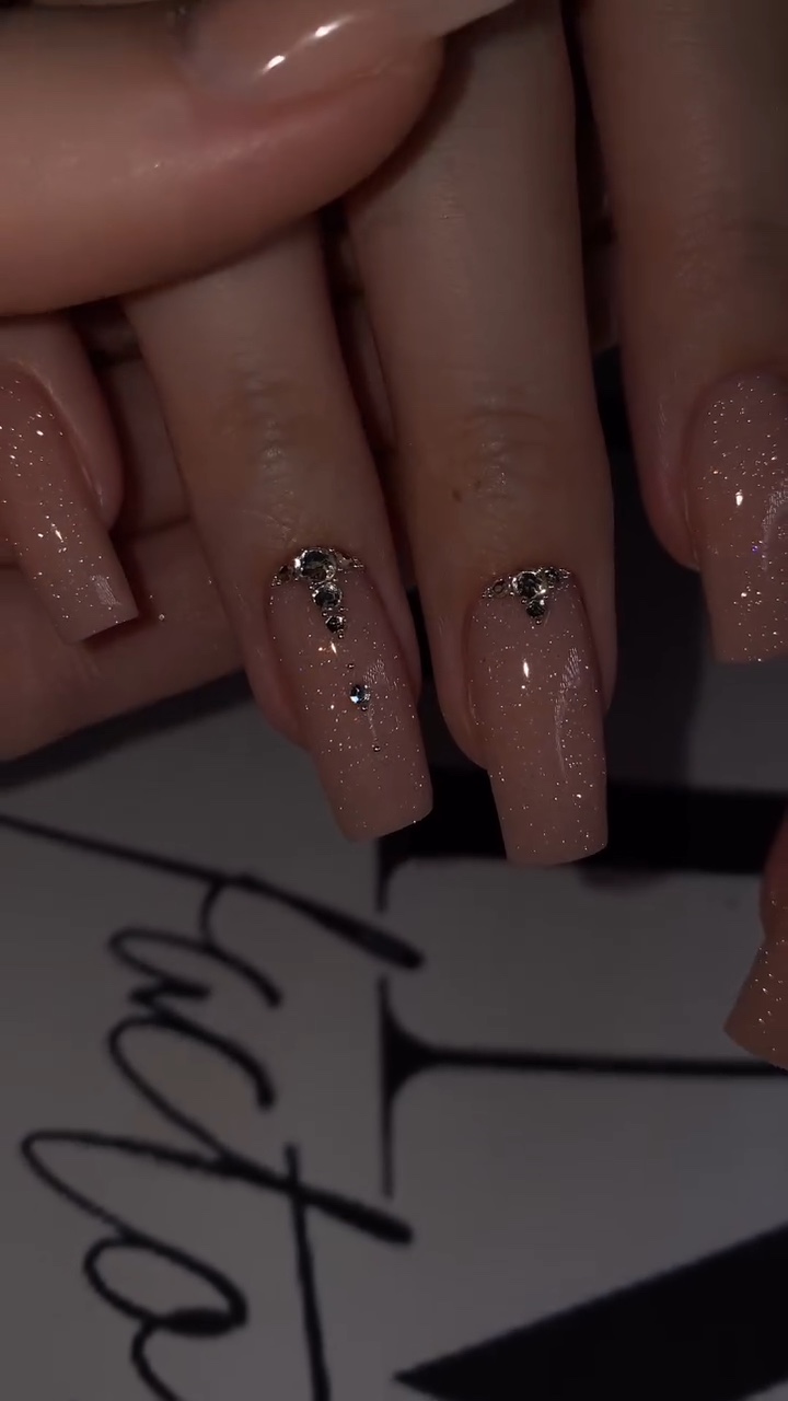 NAILS 