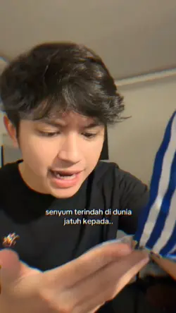 senyum terindah di